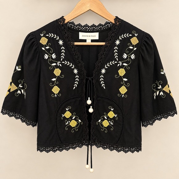 Jennifer & Grace Tops - Jennifer & Grace Embroidered Cotton Lace Trim Tie Front Top S NWT Festival Fairy